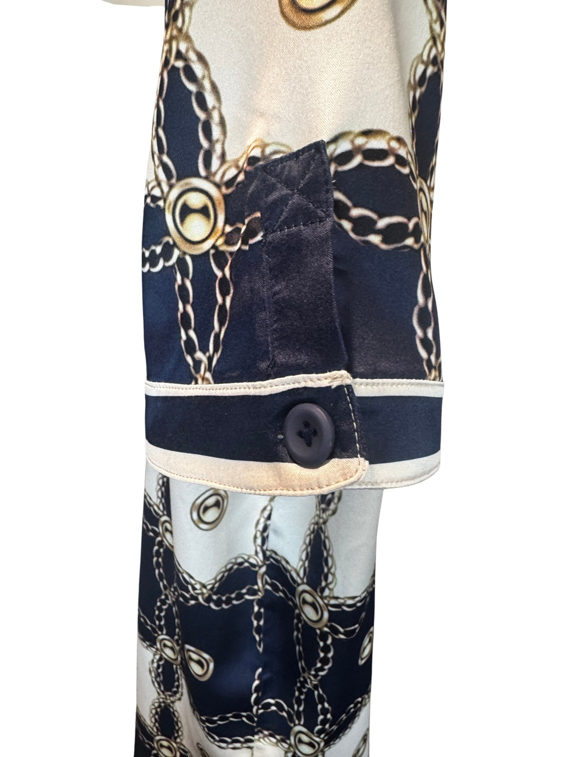 22INC Luxury Chain Link Short Set – Navy / Cream