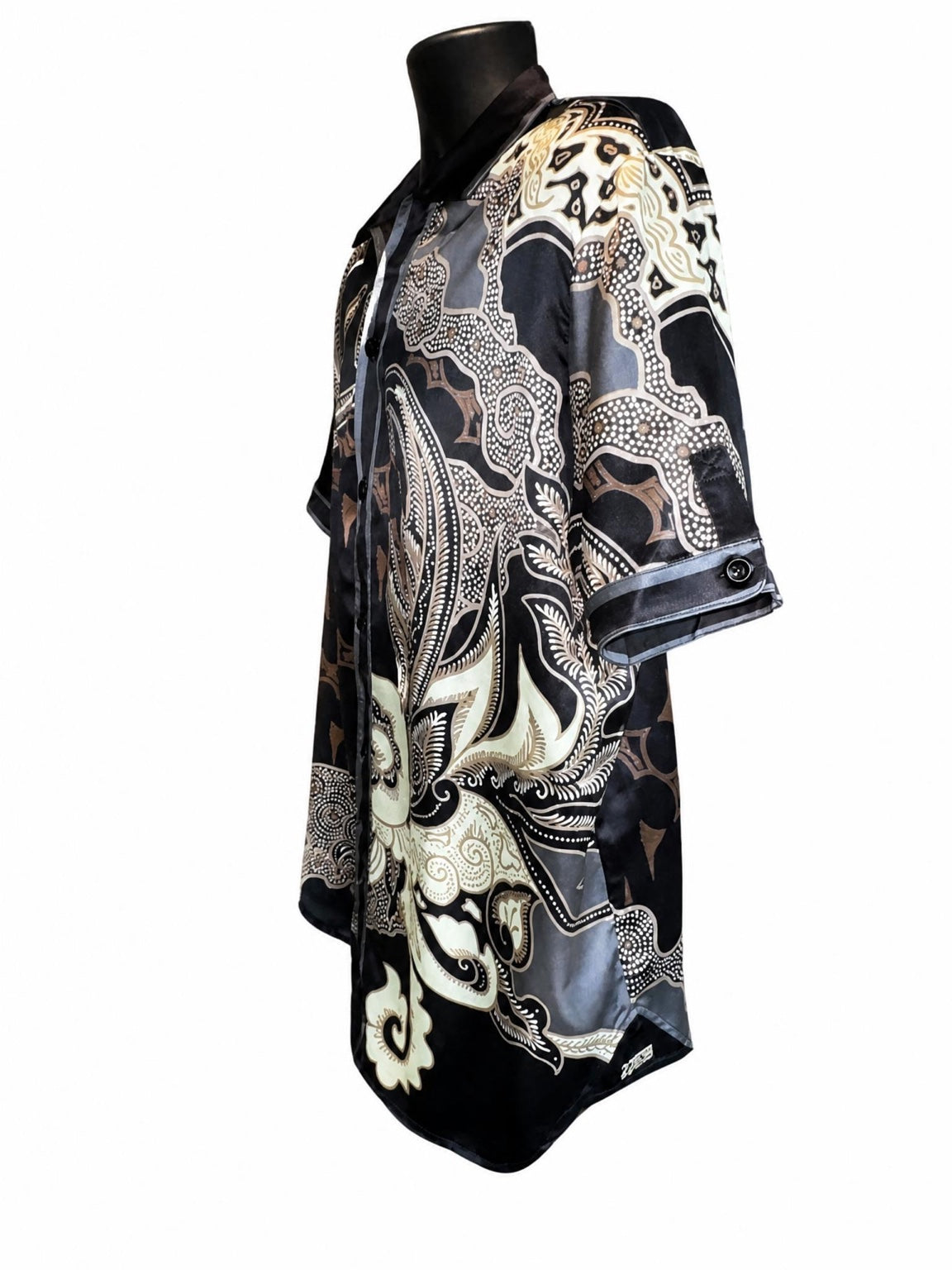 22INC Luxury Paisley Short Set – Black / Cream